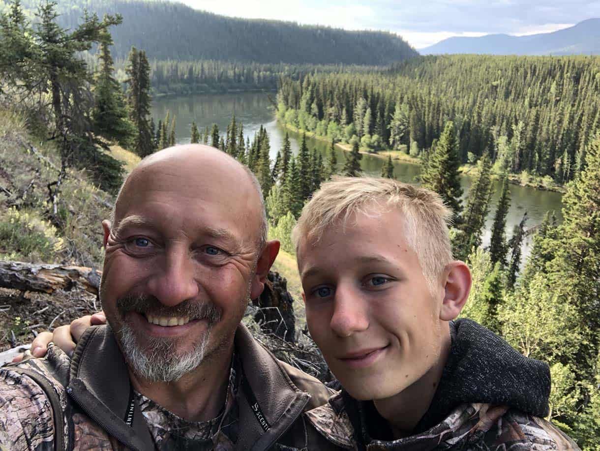 Henry Bodnik and his son Tom on Yukon River