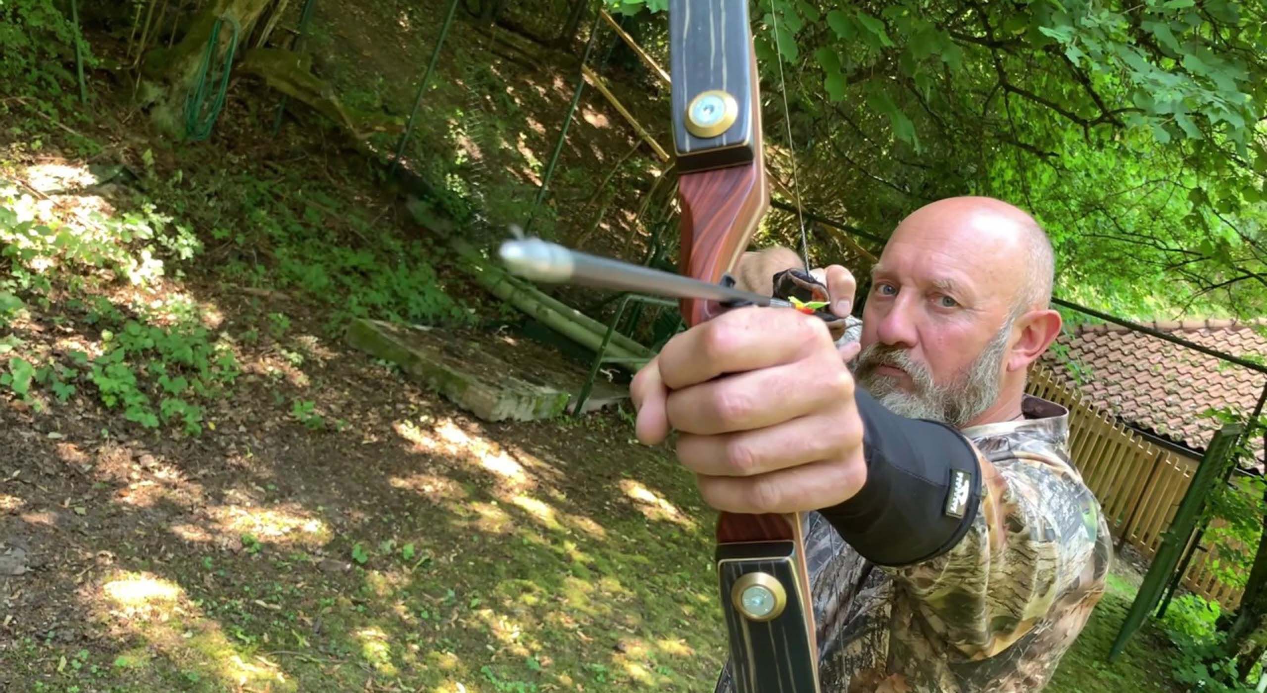 Book a course in instinctive archery by Henry Bodnik