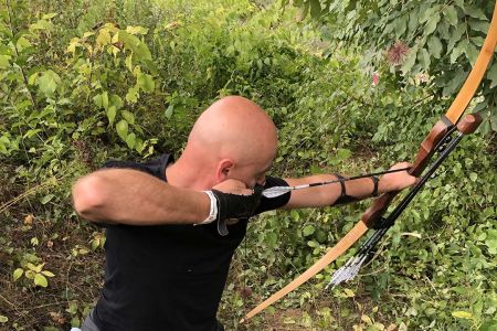 Training Course in instinctive archery by Henry Bodnik
